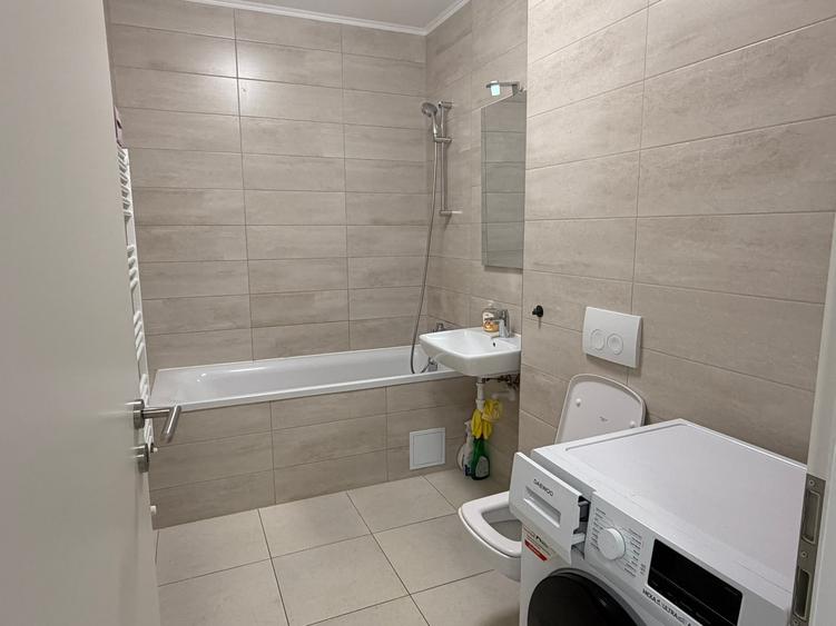 Apartament cu 2 camere decomandat în Avantgarden