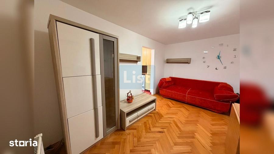 Apartament cu 2 camere în Micro 38
