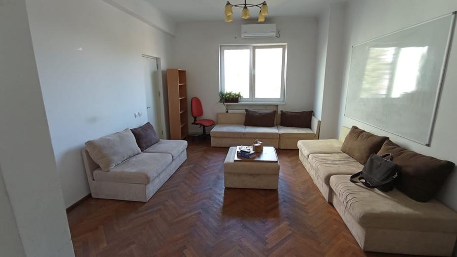 3 camere pentru birouri et 2 in cladire interbelica Tineretului metrou 600 m - 3