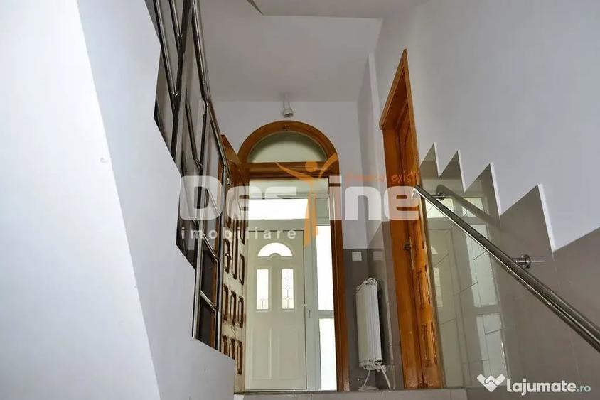 Spațiu comercial, de 903 mp, în Bucium