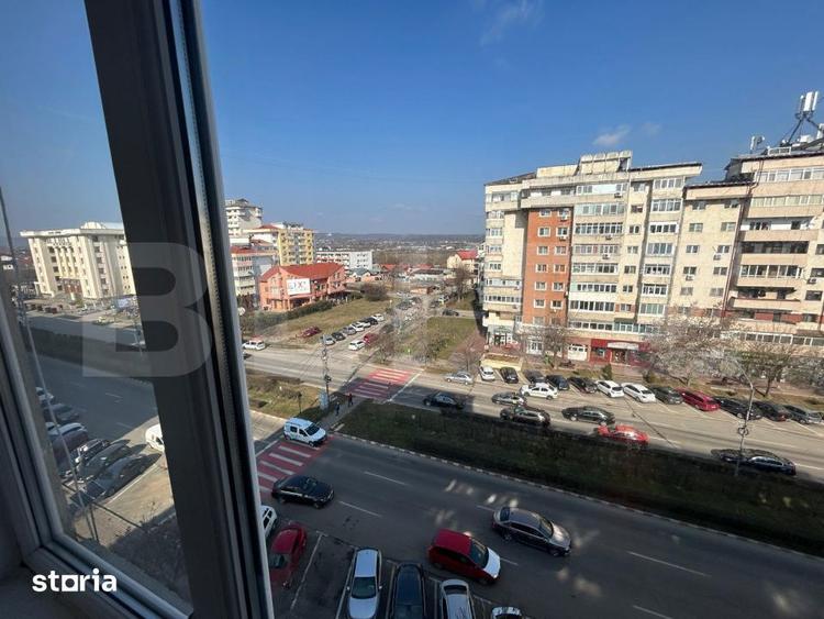 Apartament cu 3 camere decomandat în Micro 11