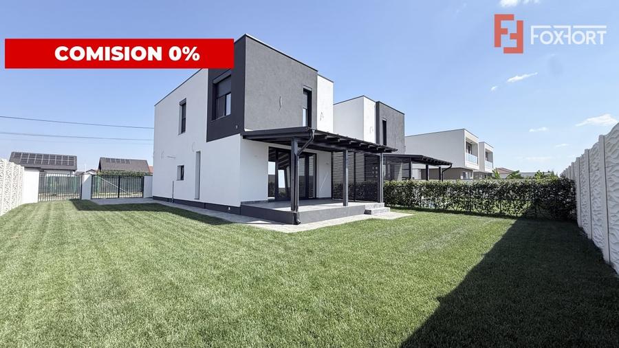 Duplex cu 5 camere cu Canalizare în Moșnița Nouă