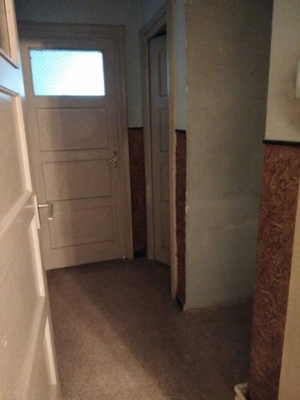 Apartament cu 3 camere semidecomandat în Sârbi