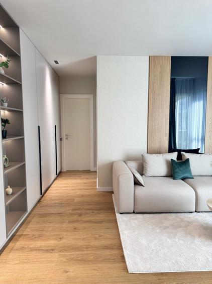Apartament cu 2 camere decomandat în Exterior Vest