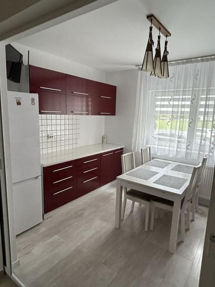 Inchiriez Apartament 2 camere - 3