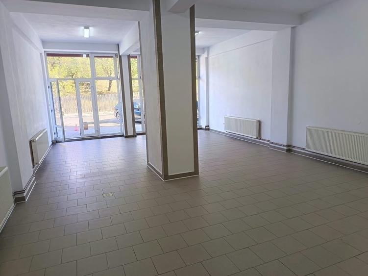 Spațiu comercial, de 126 mp, în Central