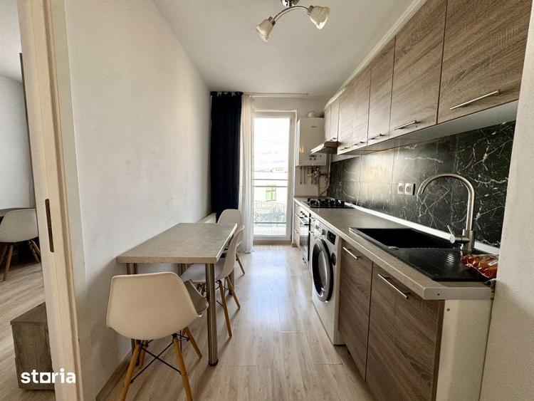 Apartament cu 2 camere semidecomandat, mobilat în Bulgaria