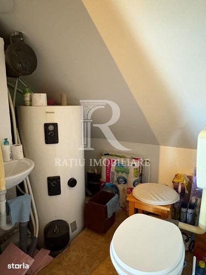 Casă cu 4 camere cu Teren 297 Mp în Central