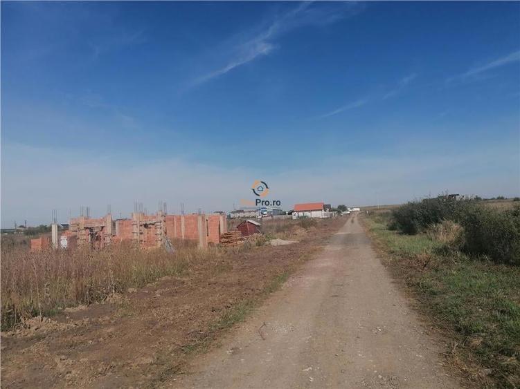 Teren de 961 mp, în Central