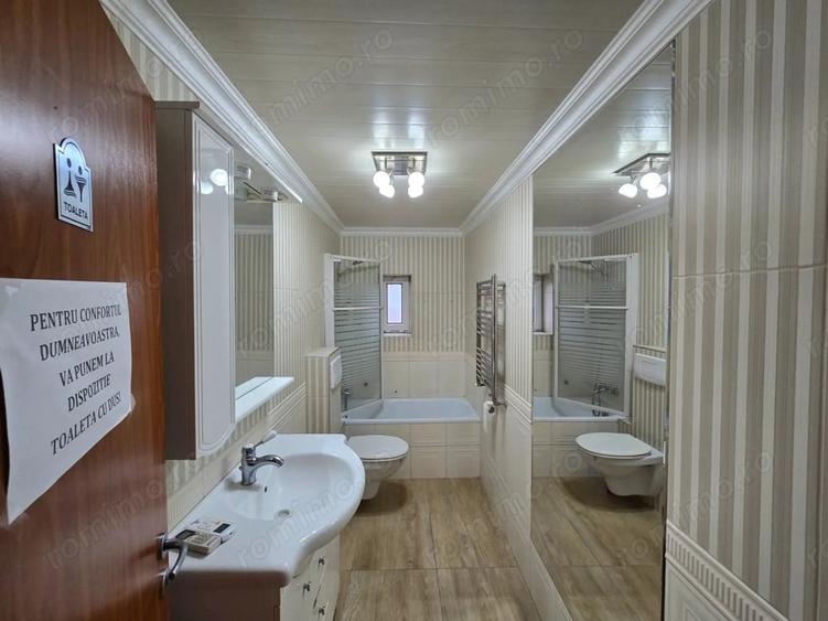 Apartament cu 5 camere semidecomandat în Dumbrăvița