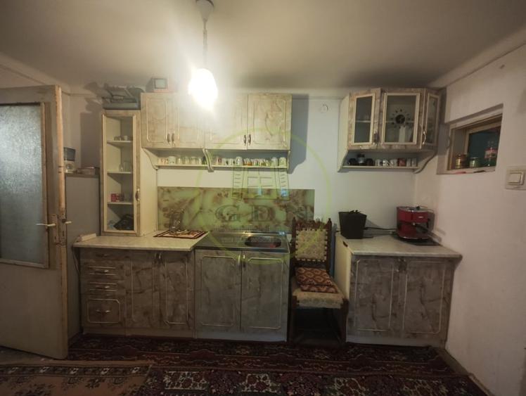 Casă individuală cu 4 camere cu Canalizare în Podari
