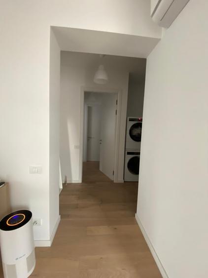 Apartament cu 3 camere semidecomandat, mobilat în Herăstrău