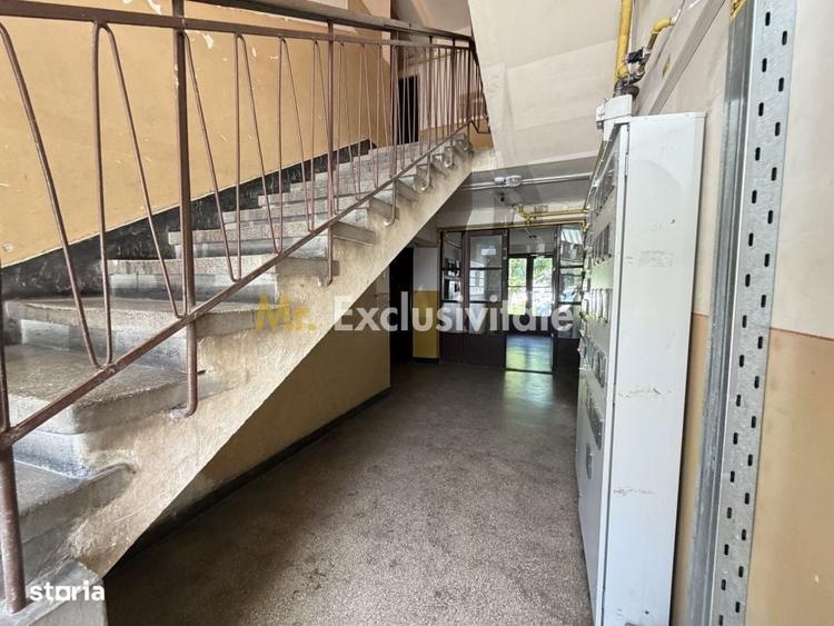 Apartament cu 2 camere semidecomandat în Frații Golești