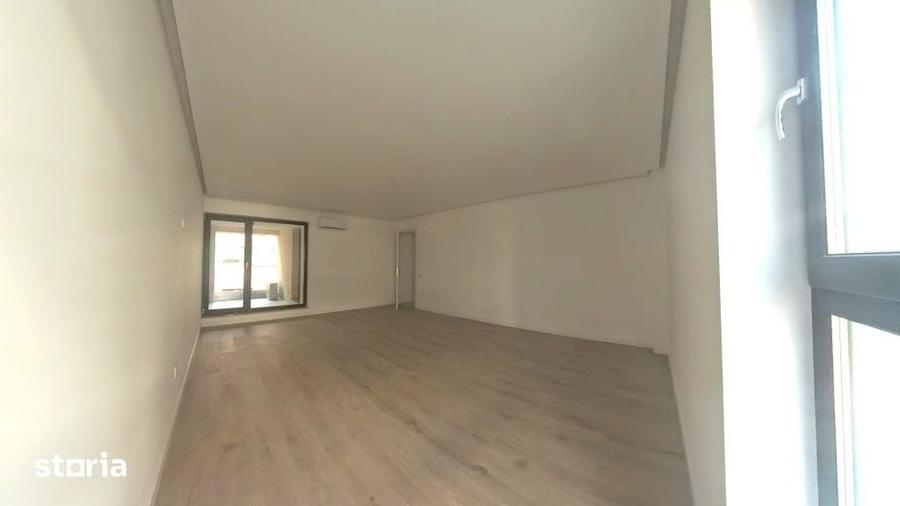Apartament cu 3 camere decomandat în Străulești
