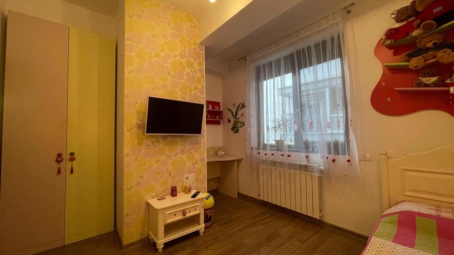 Inchiriere 3 camere - Decebal - bloc boutique - 16
