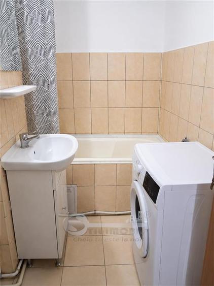 Apartament cu 2 camere decomandat în Cug