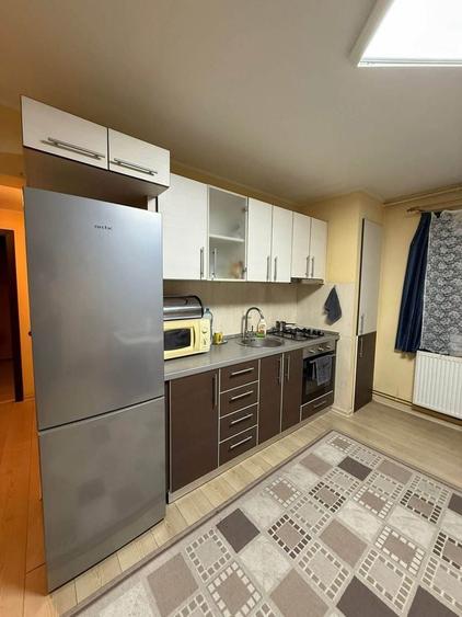 Apartament cu 2 camere decomandat în Exterior Vest