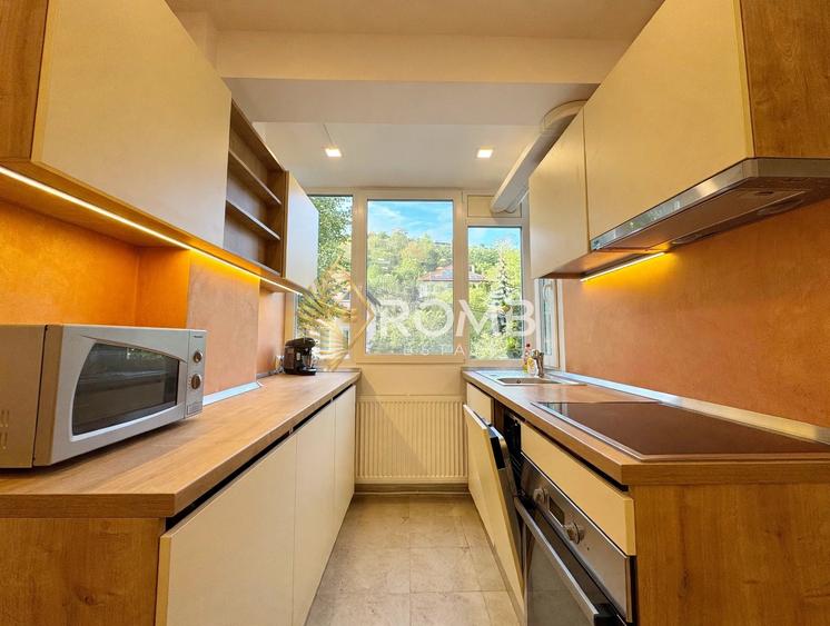 Apartament cu 3 camere semidecomandat, mobilat în Grigorescu