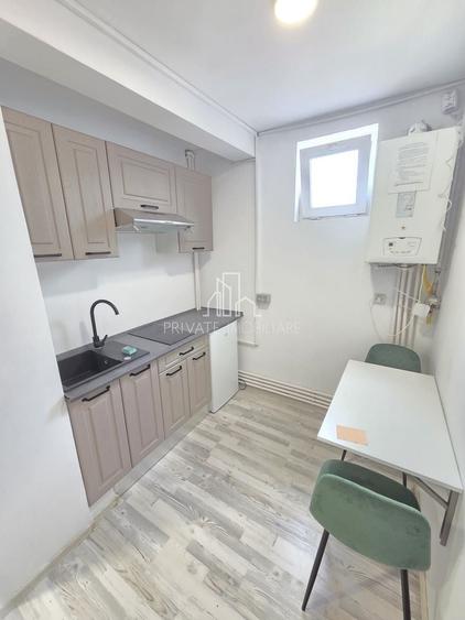 Apartament cu 2 camere decomandat în 7 Noiembrie