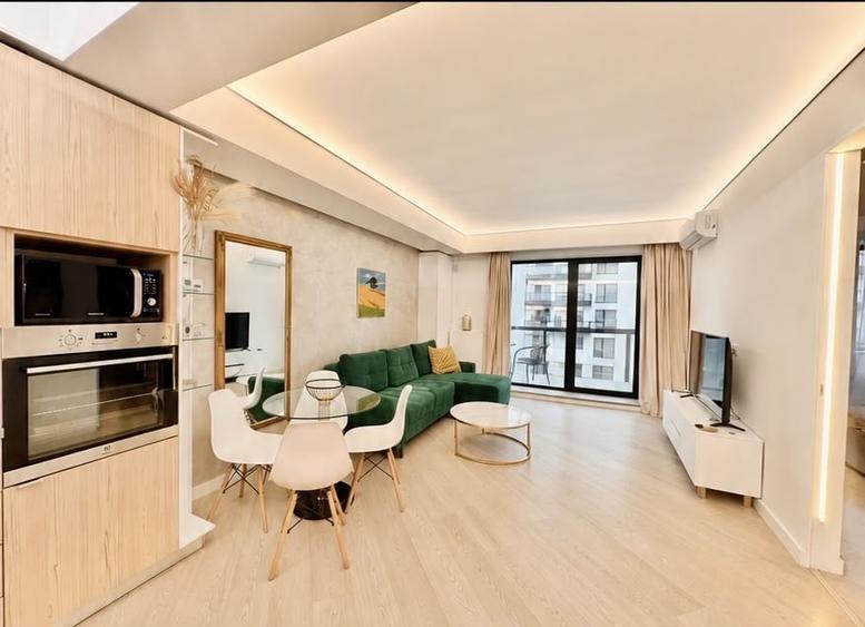 Apartament cu 2 camere semidecomandat în Pipera
