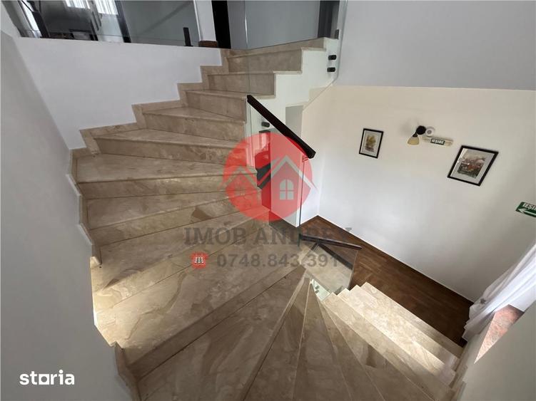 Spațiu comercial, de 1,000 mp, în Beștepe