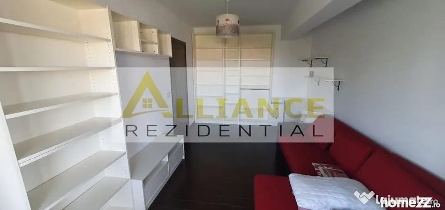 Apartament cu 5 camere decomandat în Central