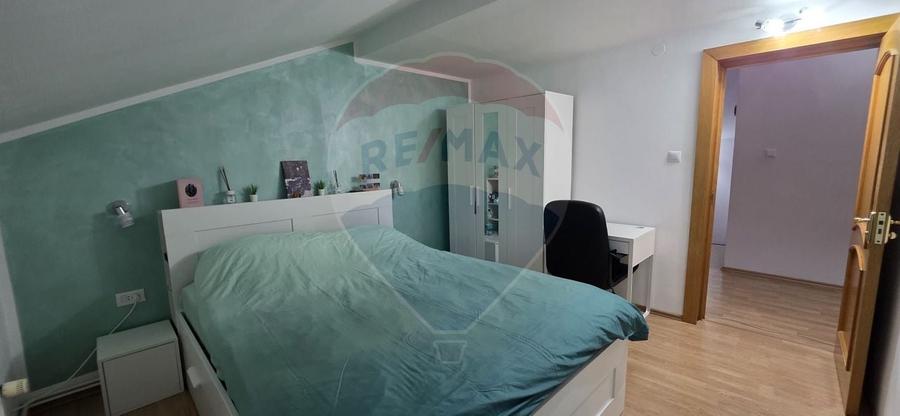Casă individuală cu 6 camere cu Teren 389 Mp în Micro 3