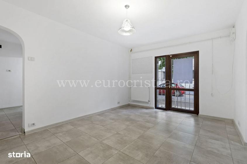 Apartament cu 2 camere de vanzare Renovat, parter, Strada Sirenei - 9