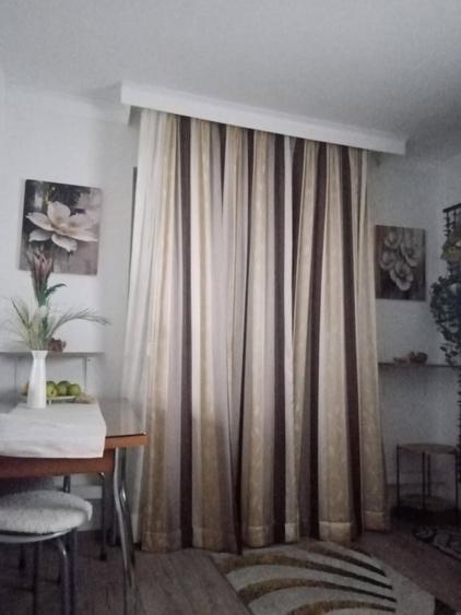 Apartament cu 2 camere semidecomandat în 1 Mai