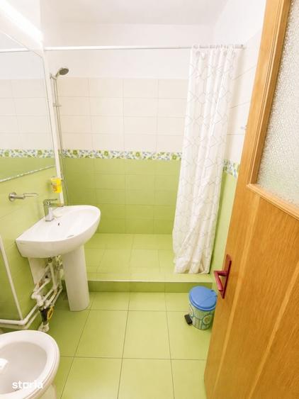 Apartament cu 3 camere decomandat în Inel II