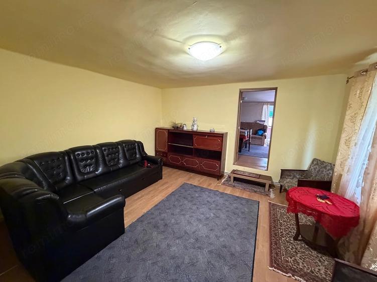Casă cu 2 camere cu Teren 1974 Mp în Balomiru de Câmp