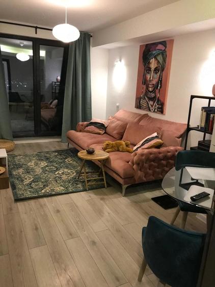 Apartament cu 2 camere decomandat în Splaiul Independenței