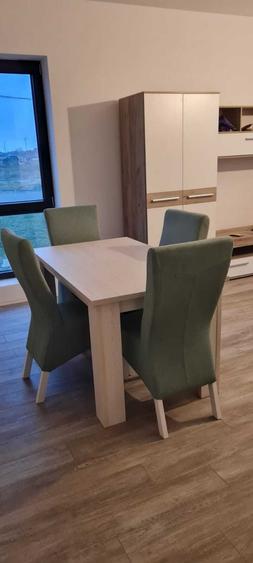 Apartament cu 2 camere decomandat în Giarmata