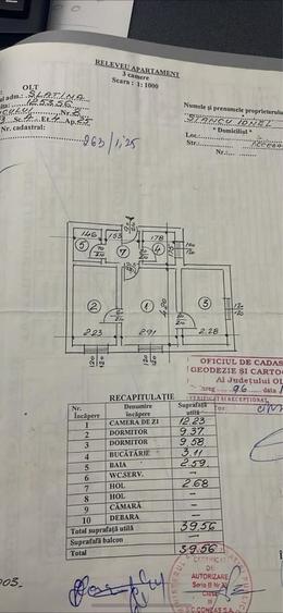 Apartament cu 3 camere semidecomandat în Central