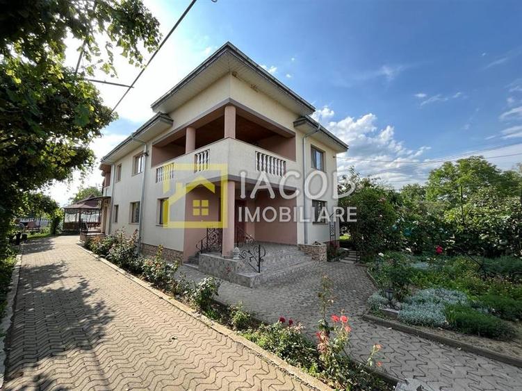 Casă individuală cu 4 camere cu Teren 1000 Mp în Itești