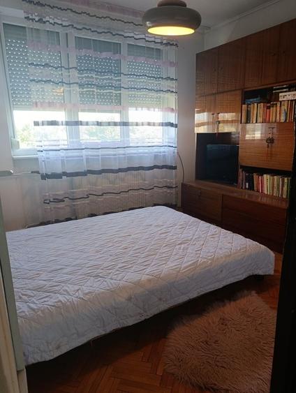 Apartament cu 4 camere în Dacia