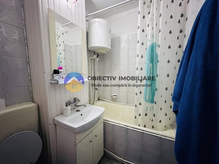 Garsonieră semidecomandată, mobilată în Dărmănești
