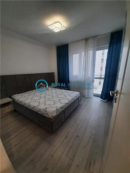 Apartament cu 3 camere decomandat, mobilat în 9 Mai