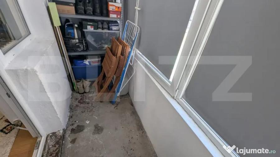 Apartament cu 2 camere semidecomandat în Cetate