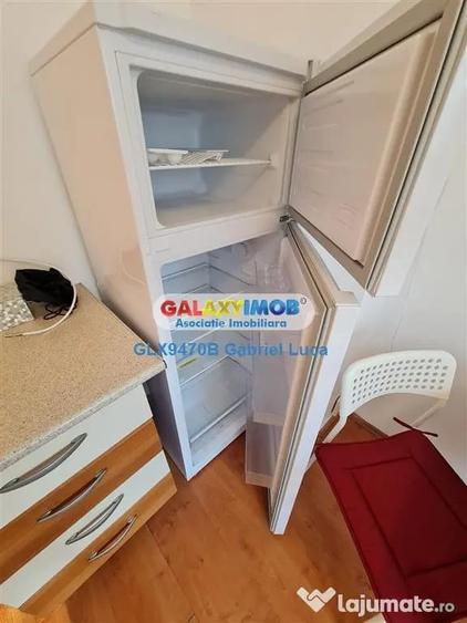 Garsonieră decomandată în Alexandru Obregia