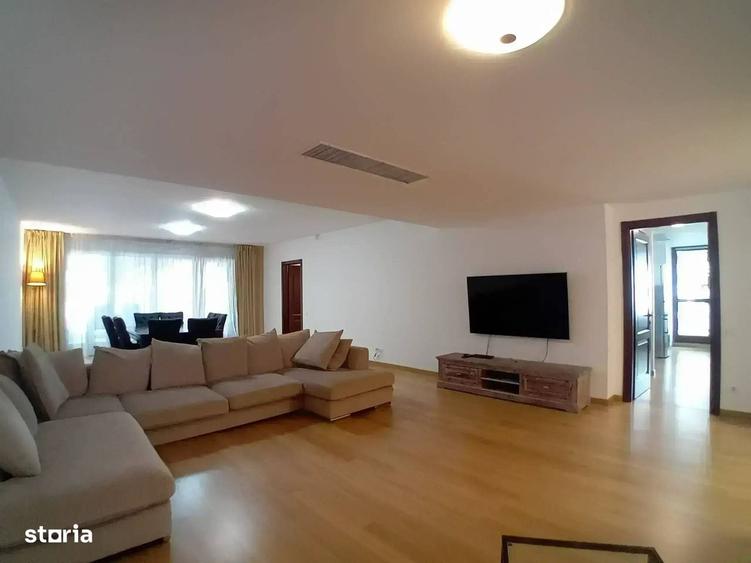 Apartament cu 3 camere semidecomandat în Clucerului