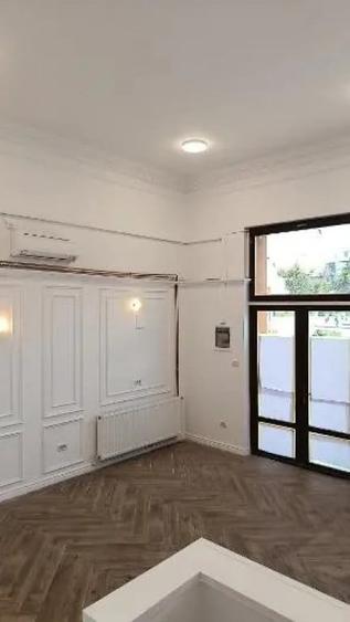 Casă cu 3 camere în Central