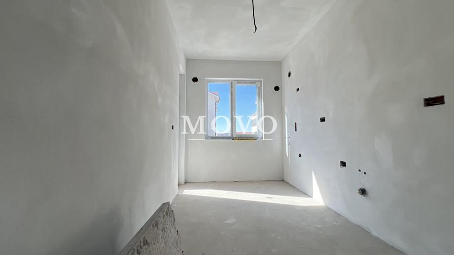 Apartament cu 2 camere decomandat în Giroc