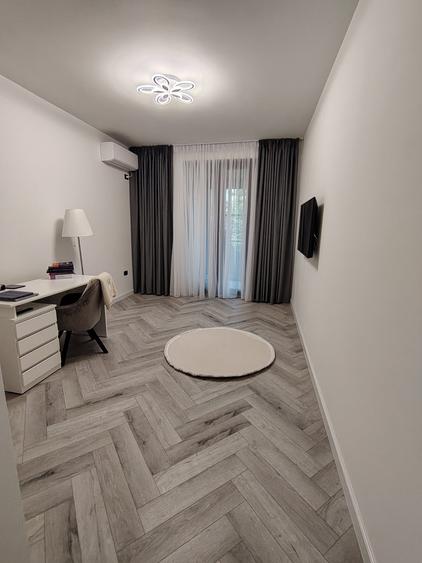 Duplex cu 4 camere cu Canalizare în Fundeni