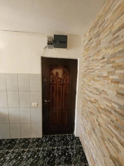 Apartament cu 2 camere nedecomandat în Central