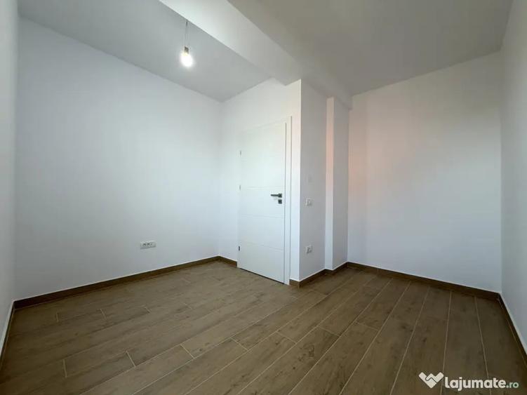Casă cu 4 camere cu Teren 350 Mp în Covaci