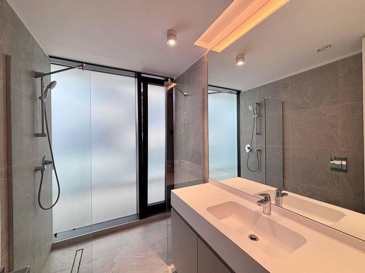 Apartament cu 3 camere, mobilat în Floreasca