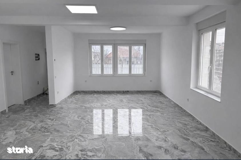 Casă cu 3 camere cu Teren 405 Mp în 6 Vânători