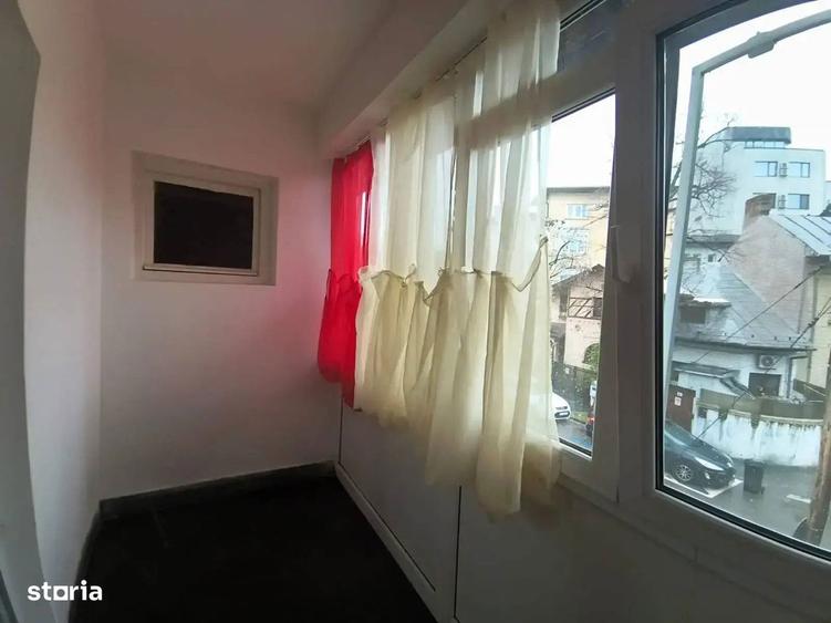 Apartament 2 camere + curte 148 mp + pod 50 mp | Pia?a Domenii - 2