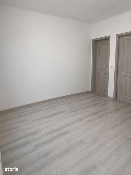 Casă cu 4 camere cu Teren 430 Mp în Exterior Vest